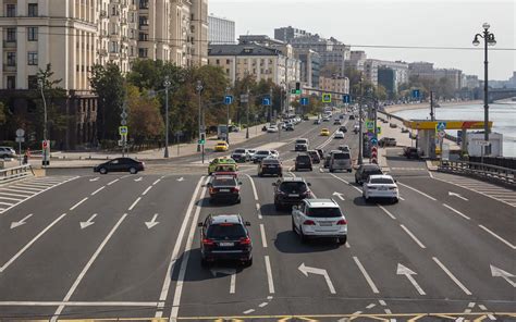 Влияние изменения полосы движения