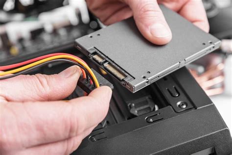 Зачем выбирать SSD вместо жесткого диска (HDD)