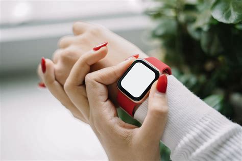 Как узнать подлинность часов Apple Watch SE 40mm