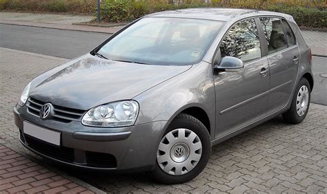 Ключевые характеристики автомобиля Volkswagen Golf 2008 года