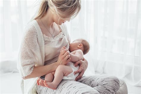 Необходимость ограничений и преимущества стоматологического лечения при грудном вскармливании