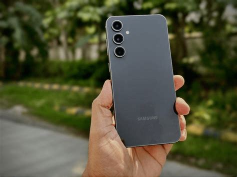 Основные особенности фотокамеры Samsung S23