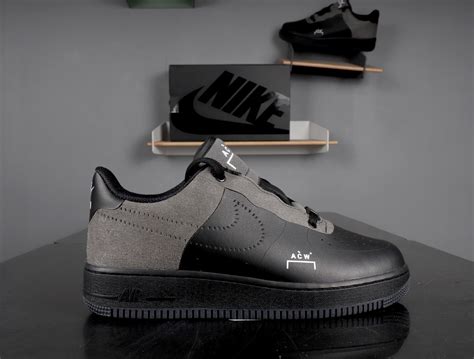 Отзывы пользователей о фирменных баллонах Nike Air Force