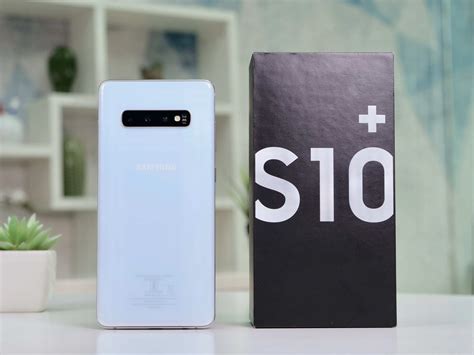 Отзывы пользователей о Samsung S10 Plus