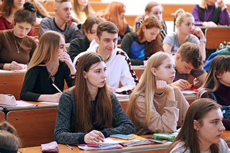 Поддержка со стороны преподавателей и друзей