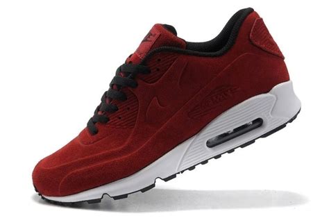 Преимущества использования кроссовок Air Max в мокрую зиму