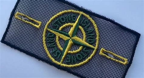 Символика и значение нашивки Stone Island