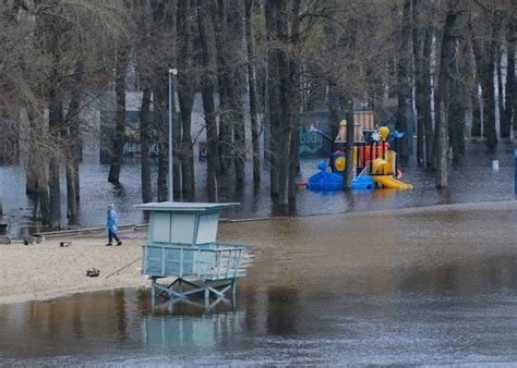 Снижение уровня воды