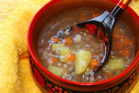 Суп с гречкой, кабачками и овощами