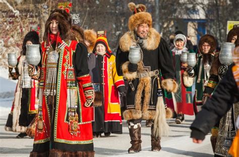 Традиционная крестная одежда