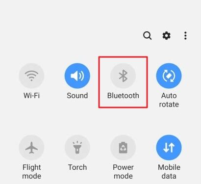 Шаг 2: Включите Bluetooth на телефоне Samsung