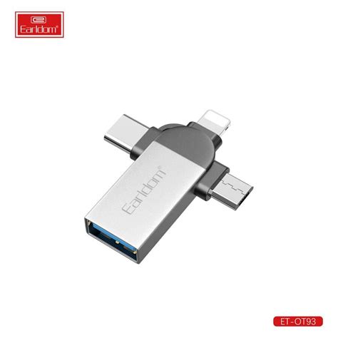 Шаг 3: Вставка флешки в USB-порт