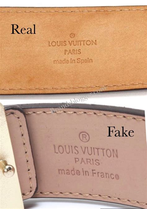 Шильдики и номера на кошельках Louis Vuitton